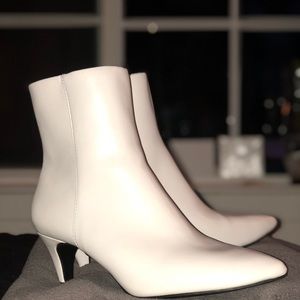White fashionable boots
